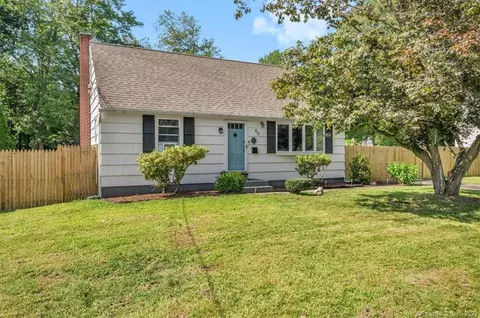 50 Standish St, Enfield, CT 06082