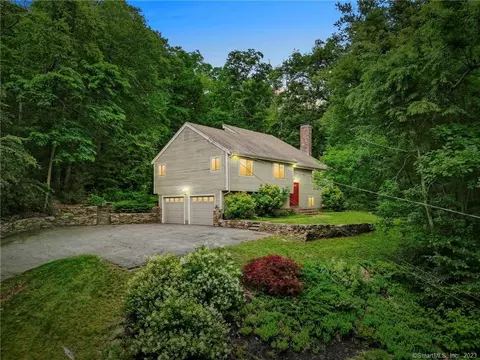 15 Finley Hill Rd, Marlborough, CT 06447