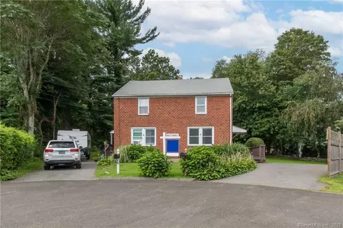 7 Garden Ct # -8, Fairfield, CT 06825