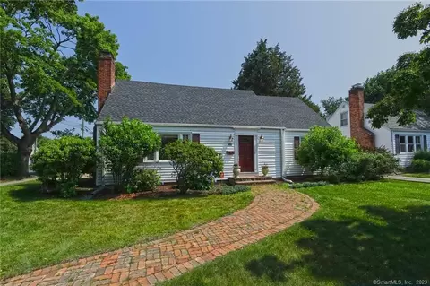 388 Prospect Dr, Stratford, CT 06615