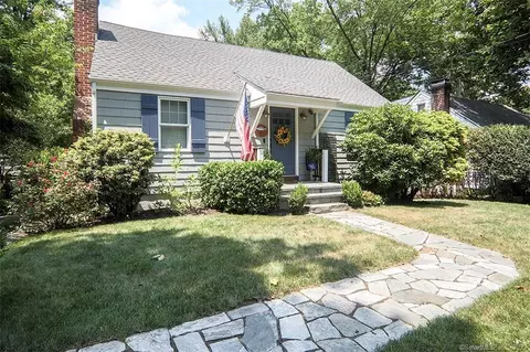 247 Strawberry Hill Ave, Norwalk, CT 06851