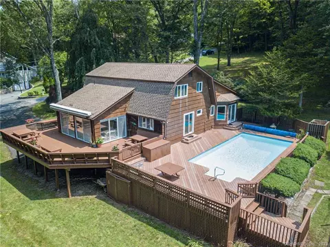 7 Deer Hill Rd, Sherman, CT 06784