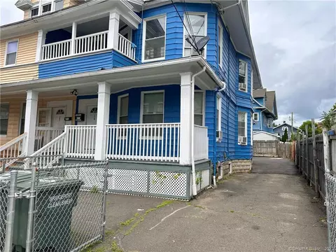 109 Vine St, Bridgeport, CT 06604
