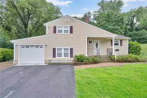 259 Preston St, Windsor, CT 06095