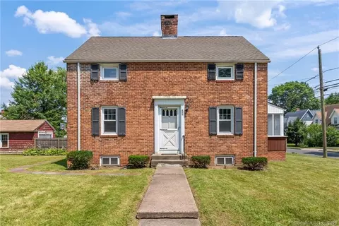 476 Campfield Ave, Hartford, CT 06114
