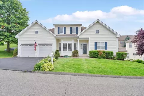 6 Summercrisp Dr #6, Portland, CT 06480
