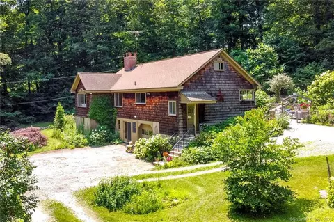 41 Church Hill Rd, Redding, CT 06896