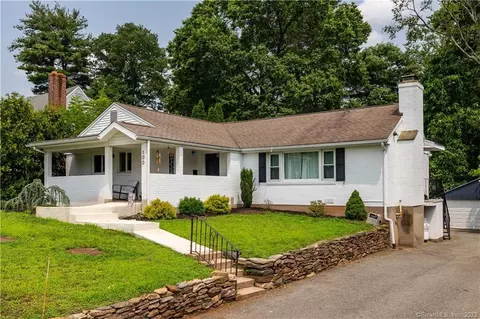 100 Flagler St, Newington, CT 06111