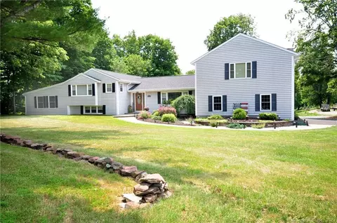 195 Turkey Hills Rd, East Granby, CT 06026