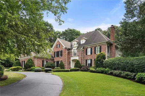 75 Westland Rd, Avon, CT 06001