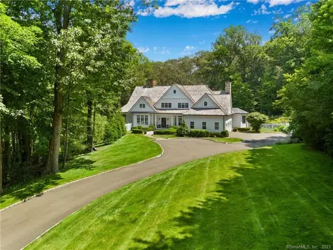 26 Stag Ln, Greenwich, CT 06830