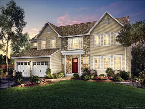 27 Dylan Dr #30, Suffield, CT 06078
