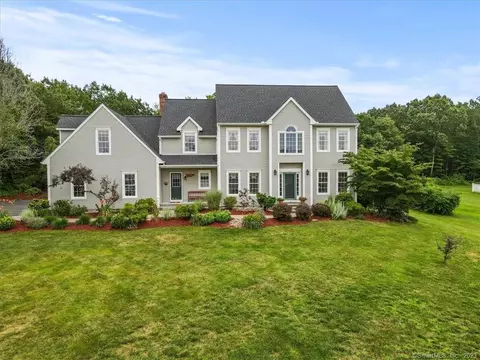 21 Hills Ln, Hebron, CT 06248