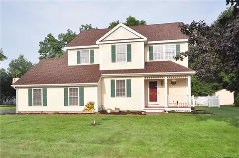 42 Brentwood Dr, Farmington, CT 06032