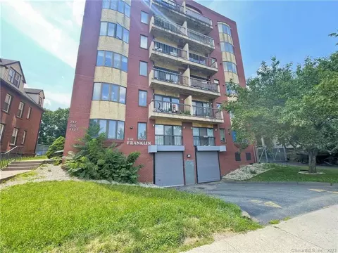 213 Franklin Ave #7, Hartford, CT 06114