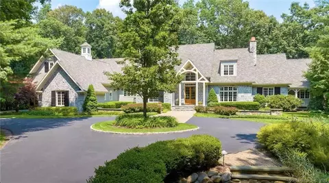 14 Thatcher Ter, Farmington, CT 06032
