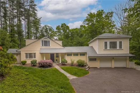 1220 Redding Rd, Fairfield, CT 06824
