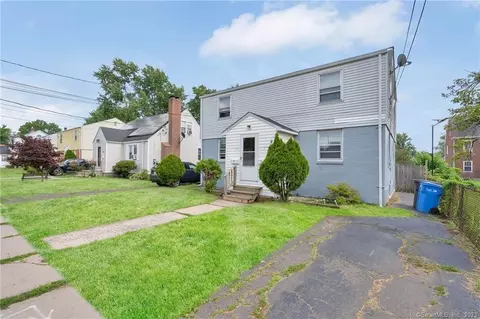 129 Douglas St, Hartford, CT 06114