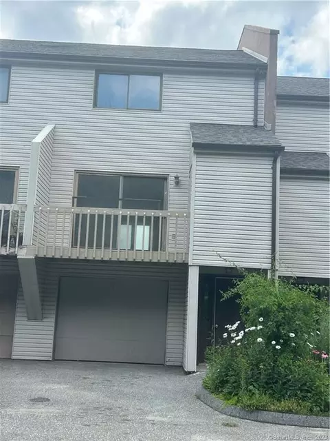 349 Allen Rd #44D, Torrington, CT 06790