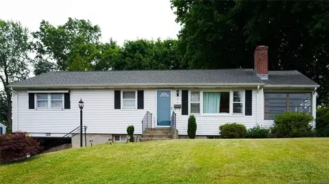 11 Gaylord Dr, Rocky Hill, CT 06067