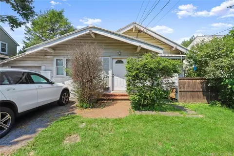 294 Courtland Ave, Stamford, CT 06906