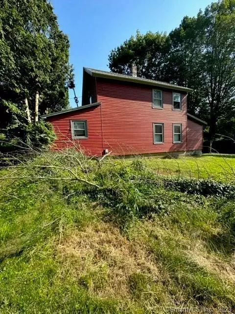 7 Chapman Rd, Marlborough, CT 06447