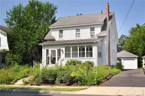93 Lancaster Rd, West Hartford, CT 06119