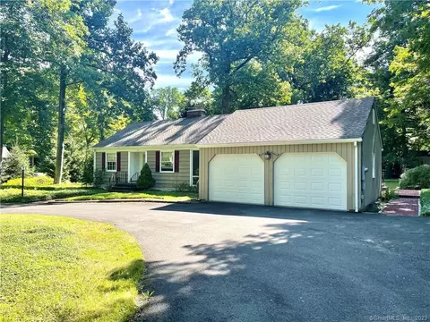 26 Harvey Rd, Ridgefield, CT 06877