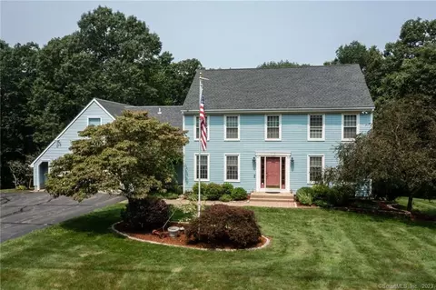 30 Austin Dr, Tolland, CT 06084