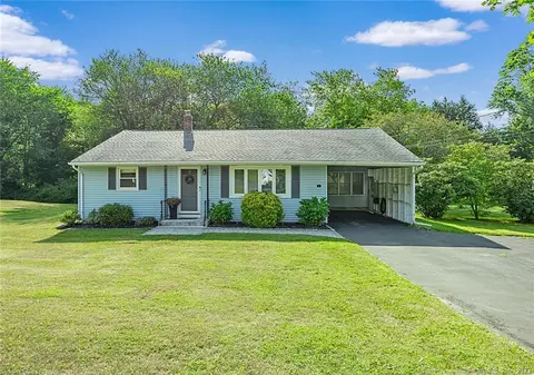 6 Blue Ridge Cir, Cheshire, CT 06410