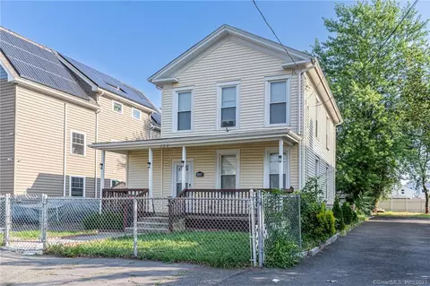 120 Holly St, Bridgeport, CT 06607