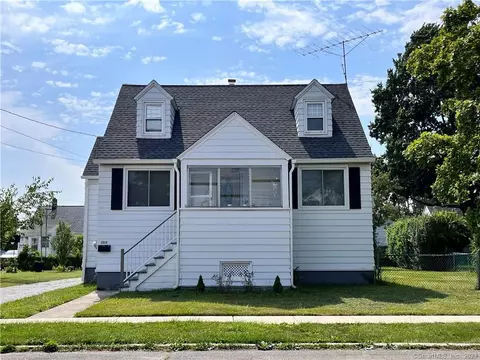 111 College St, Stratford, CT 06614