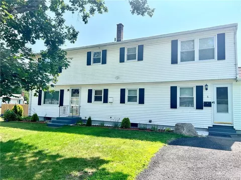 6 Druid St, Windsor Locks, CT 06096