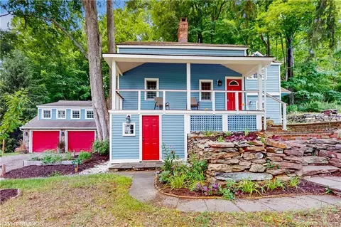 15 Riverview Rd, New Milford, CT 06755