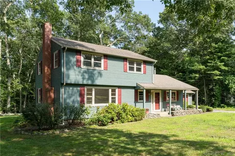 16 Lee Dr, Old Lyme, CT 06371
