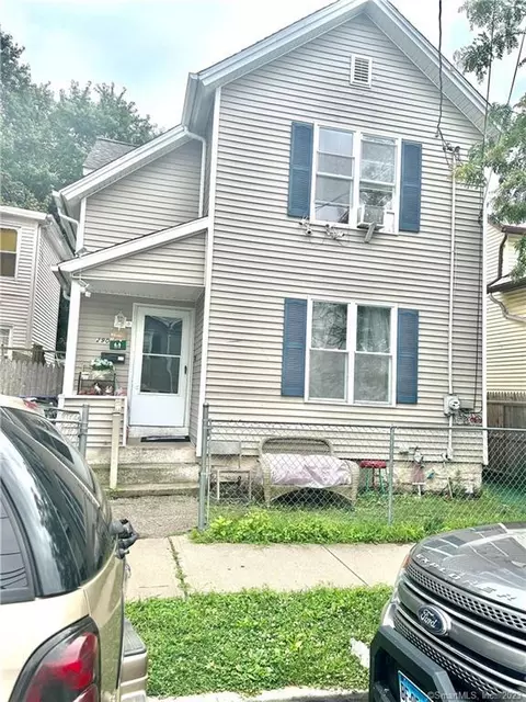 290 Stillman St, Bridgeport, CT 06608