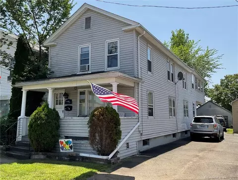 20 Church St, Windsor Locks, CT 06096