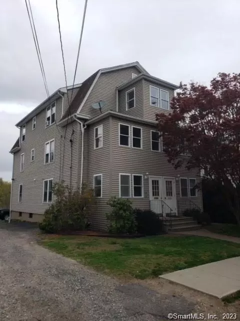 230 Divinity St, Bristol, CT 06010