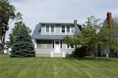 31 Parker St, Manchester, CT 06040