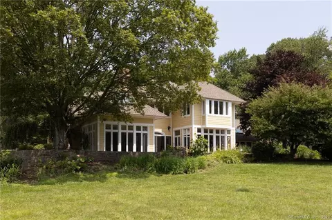 274 Westledge Rd, Simsbury, CT 06092