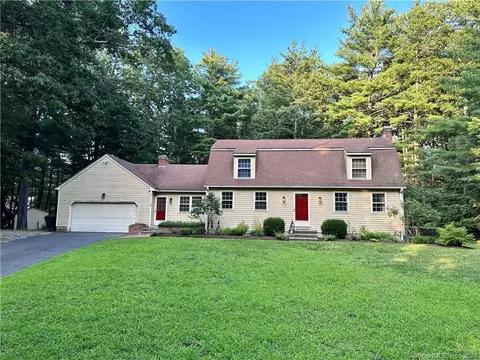4 Winhart Dr, Granby, CT 06035
