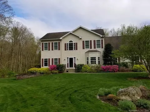 49 Witter Rd, Salem, CT 06420
