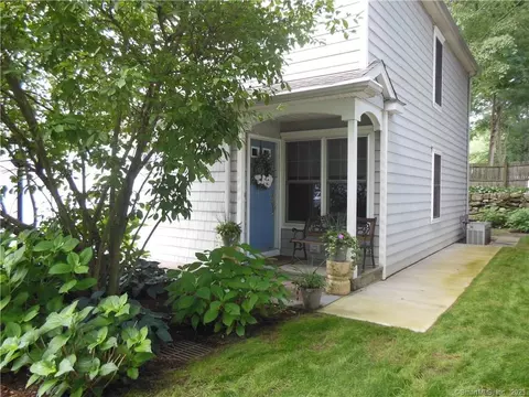 865 High Ridge Rd #5, Stamford, CT 06905
