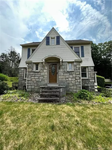 264 Mountain Rd, Glastonbury, CT 06033