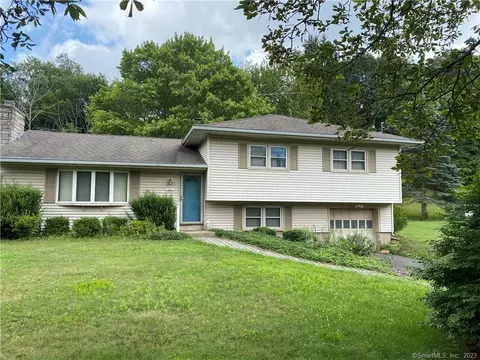 324 Thorpe Ave, Meriden, CT 06450