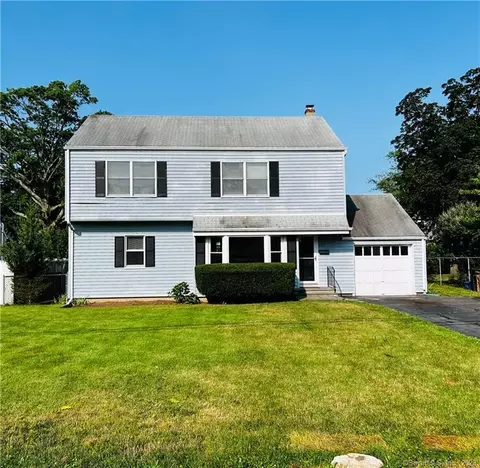 125 Waterbury Ave, Stamford, CT 06902