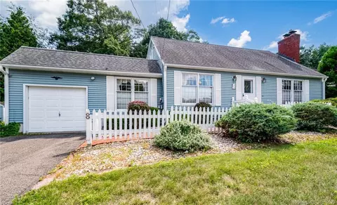 8 Paul Hts, Southington, CT 06489