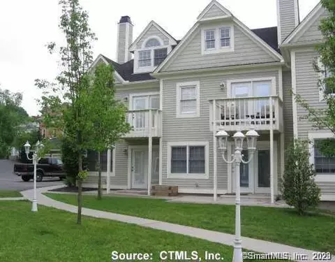 750 Quinnipiac Ave #2, New Haven, CT 06513