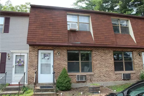 996 Meriden Waterbury Tpke #3I, Plantsville, CT 06479
