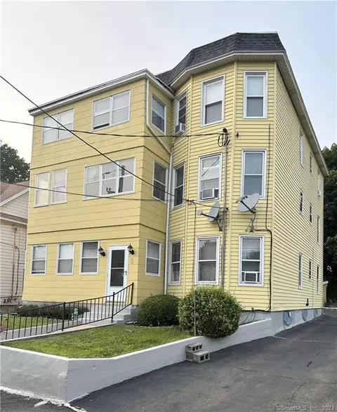 16 East St, Ansonia, CT 06401